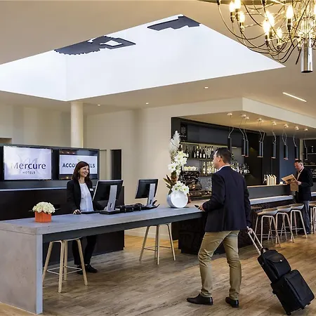 メルキュール サントル カテドラル ホテル