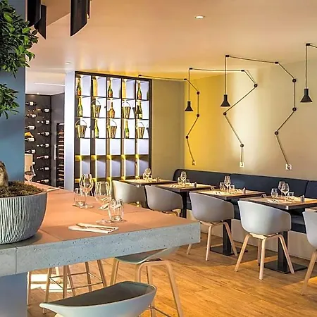 מלון Mercure Centre Cathedrale בווה