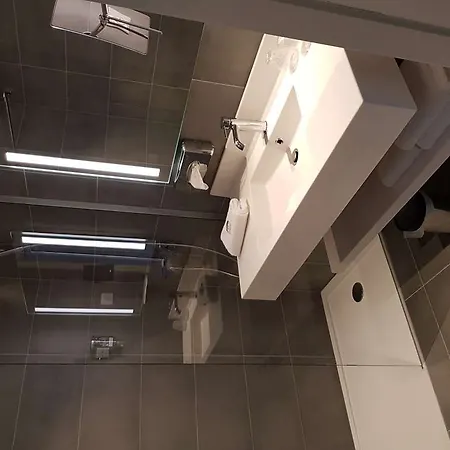 מלון Mercure Centre Cathedrale 4*
