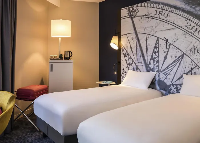 Mercure Centre Cathedrale Hotel 4*