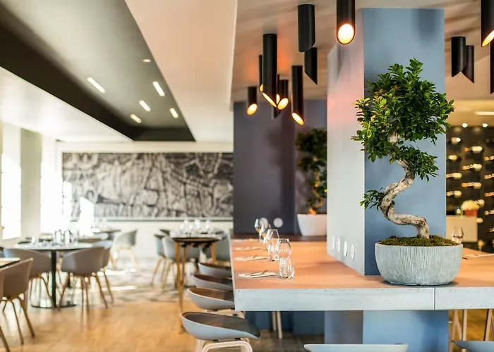 Ξενοδοχείο Mercure Centre Cathedrale 4*